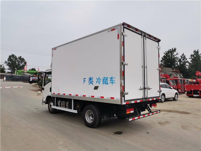 陜汽德龍K3000藍牌冷藏車
