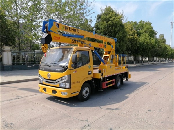 東風(fēng)13.5米高空作業(yè)車